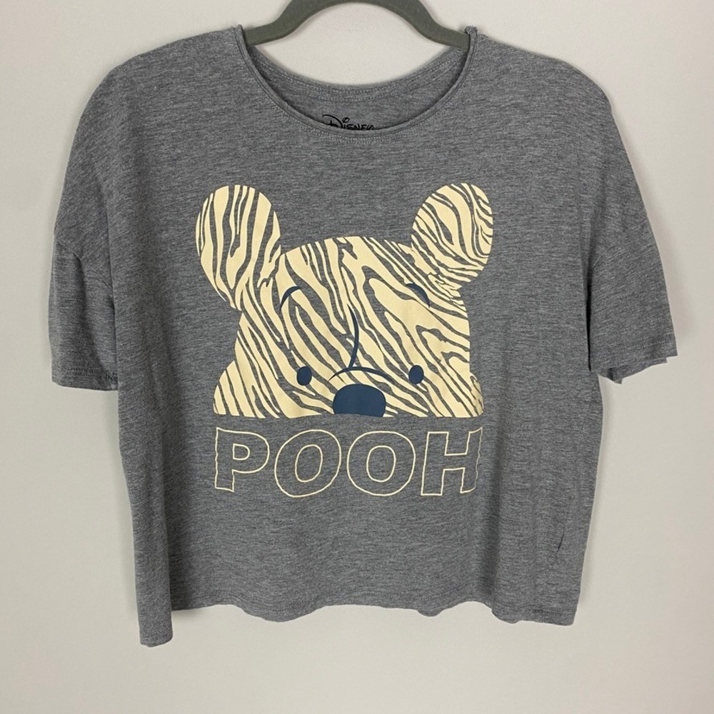 Disney Pooh Zebra Print Graphic Tee Shirt Women's Size Small Gray Top